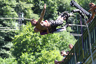 Saut à l'élastique du Pont Napoléon (65)