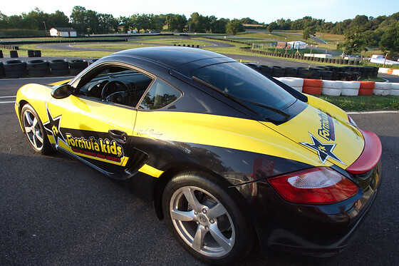Stage Pilotage Enfant en Porsche Cayman à Dreux (28) - Porsche Cayman - 5 Tours
