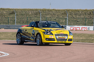 Stage de Pilotage Enfant à Château-Gaillard (01) - Audi TT roadster - 2 Tours