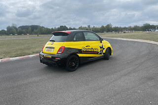Stage de Pilotage Enfant en Fiat 500 à Toulouse (31) - Fiat Abarth 500 Competizione - 4 Tours