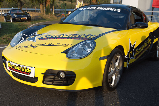 Stage Pilotage Enfant en Porsche Cayman à Nantes (44) - Porsche Cayman - 2 Tours