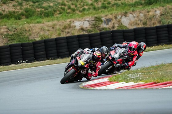 Un baptême en passager de moto hypersport pour 2 - 2Ride Baptême - Fontenay-le-Comte (85)