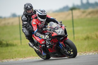 Baptême en passager de moto hypersport pour 2 - 2Ride Baptême - Magny-Cours (58)