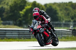 Un baptême en passager de moto hypersport pour 2 - 2Ride Baptême - Fontenay-le-Comte (85)