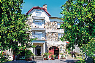 Séjour familial Chez Granny à Laval-de-Cère (46)