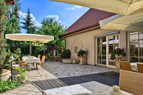 Villa Estera - Hotel & Restauracja - photo 5