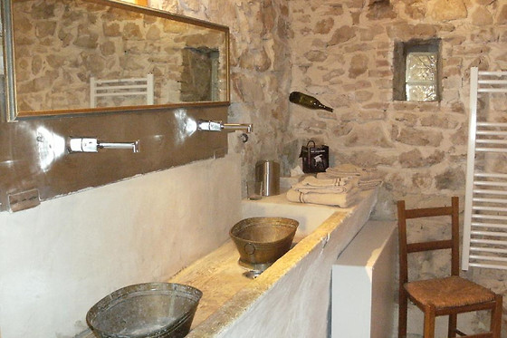Séjour pour 2 au Domaine Chanoine Ramert à  Saint-André-d'Olérargues (30)