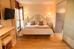HOTEL VILLA DE VINUESA Y HOTEL REMANSO