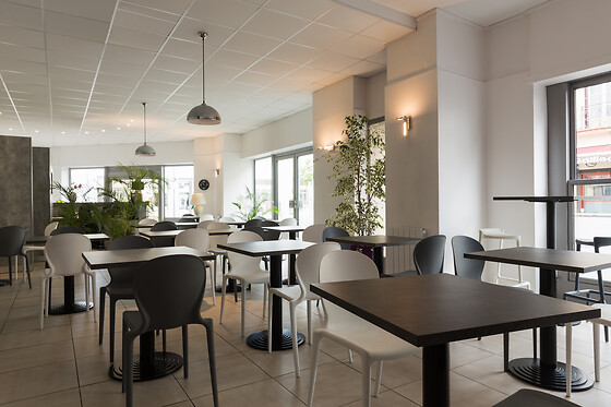 The Originals City, Hôtel Nevers Centre Gare - photo 0