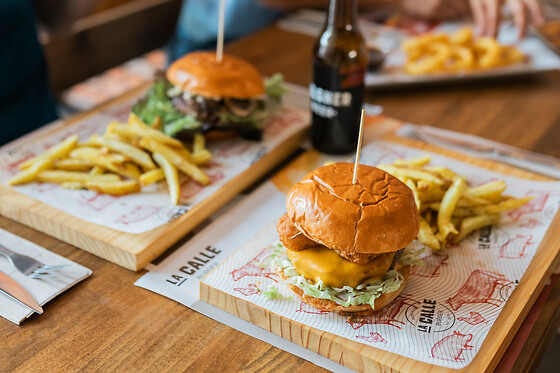 HAMBURGUESAS LA CALLE BURGER - SEVILLA MAIRENA DEL ALJARAFE - photo 2