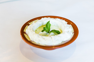 Un repas pour 2 aux Cèdres du Liban à Paris (75015)