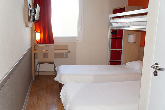 Hôtel Première Classe Sens Nord Saint Clément - photo 3