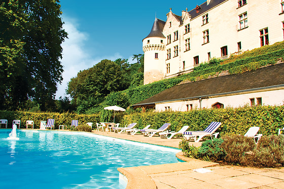 Nuit et gastronomie au château