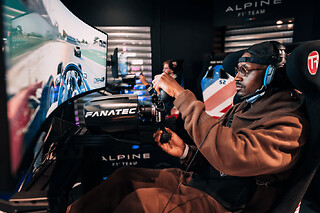 Simulateur de pilotage F1 à Paris 1er - 20 min
