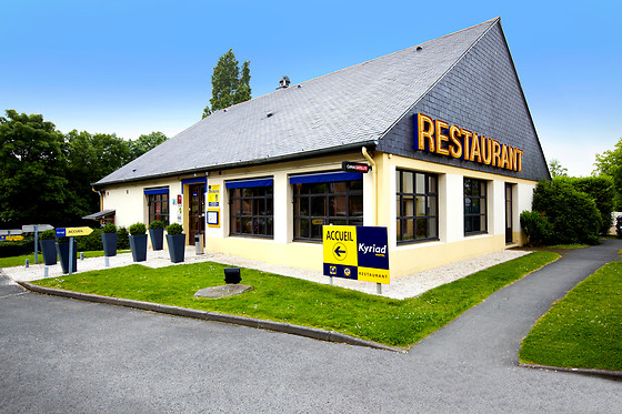 Hôtel Kyriad Les Ponts De Cé - photo 0