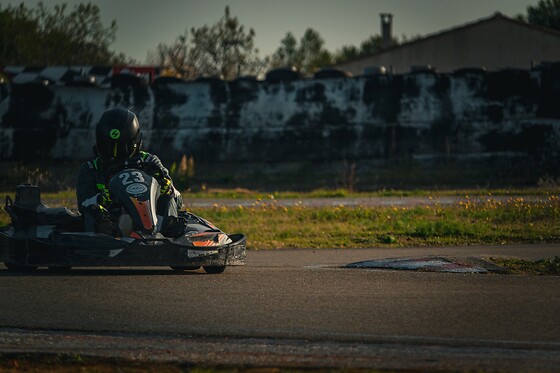 Sessions de karting - Racing Kart Beaucaire - Beaucaire (30)