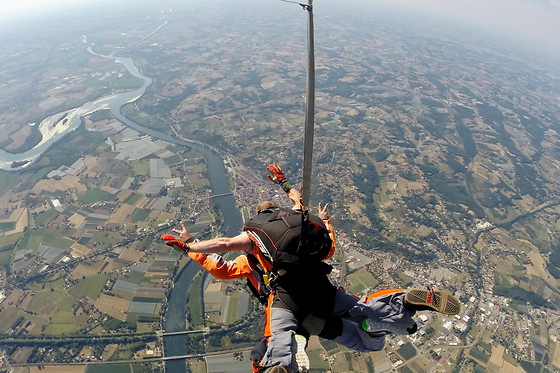Parachutisme Occitan - photo 1