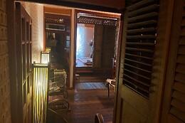 Ban Sin Thaï