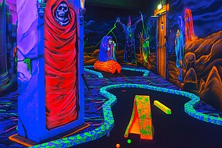 Partie de mini-golf en groupe - Goolfy Lille - Lomme (59)