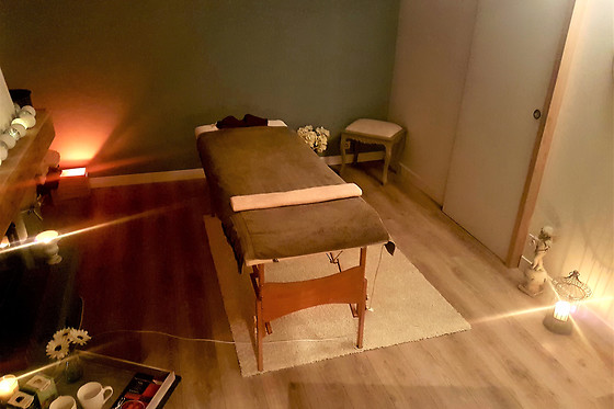 Séance de massage californien à Évasion Bien-Être à Vannes (56)