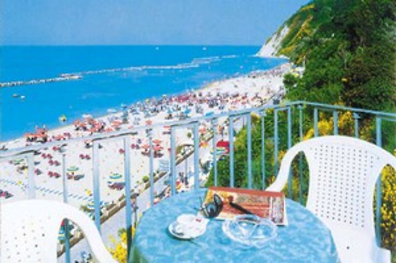 Hotel Gloria - photo 12