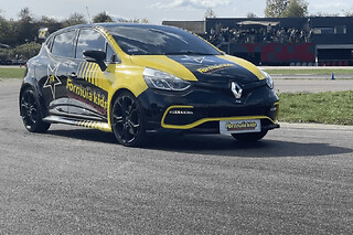 Stage Pilotage Enfant en Clio IV RS à Nantes (44) - Clio IV RS - 2 Tours