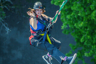 Saut pendulaire sur corde au Viaduc de la Souleuvre (14) - Saut Duo