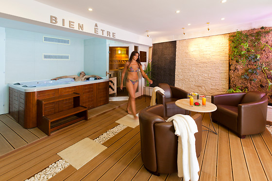Un accès au spa et un gommage du corps à l'Hôtel Restaurant & Spa Plaisir à Le Bois-Plage-en-Ré (17)