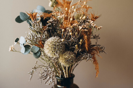 Atelier fabrication d'un bouquet de fleurs séchées à Quimper(29)