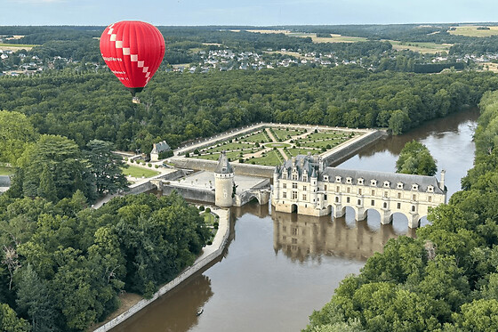 Vol en Montgolfière au-dessus du Château de Chenonceau (41) - Tarif Solo - Semaine