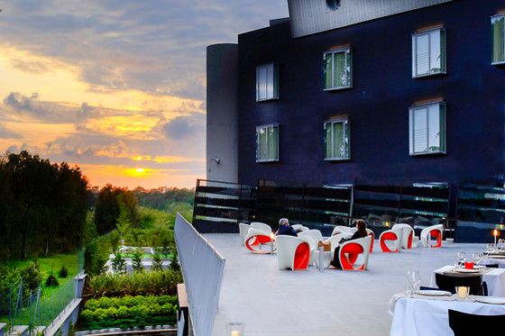 Black Hotel - photo 0